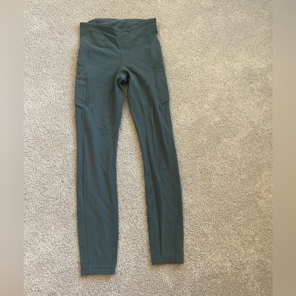 Lululemon Fast and Free Leggings 7/8 - Picture 1 of 6